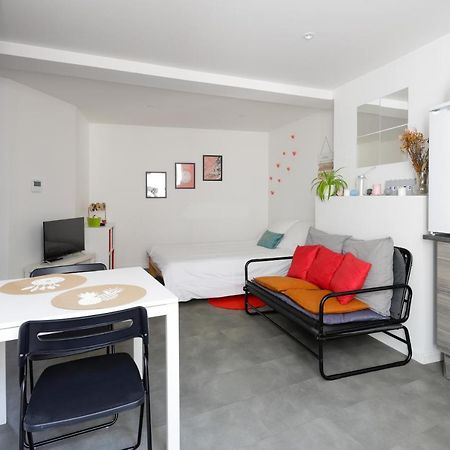 Charmant Studio, Au Coeur De La Ville De Ріон Екстер'єр фото
